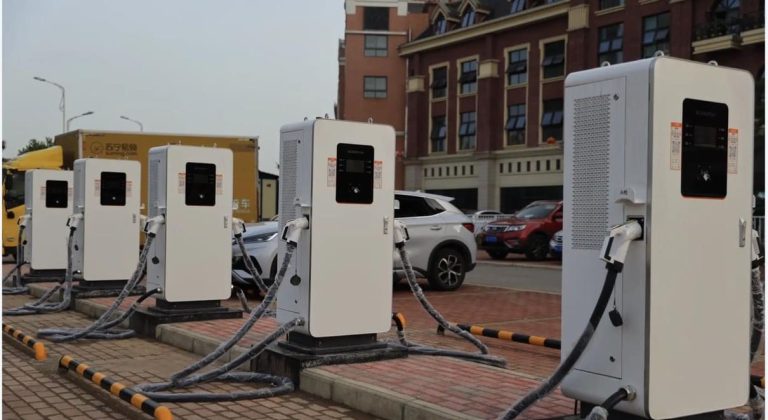 How often should i charge my ev to 100？