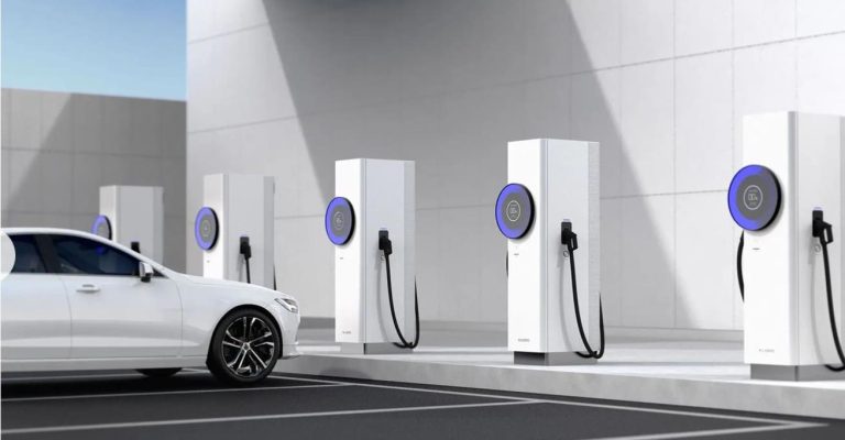 How much to install ev charger at home ？