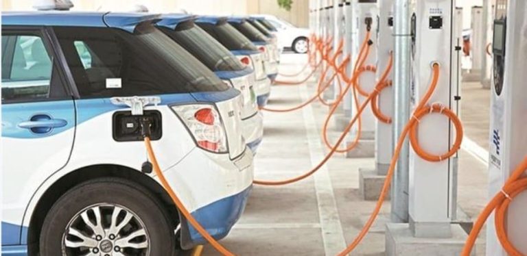 Do all evs use the same charger？